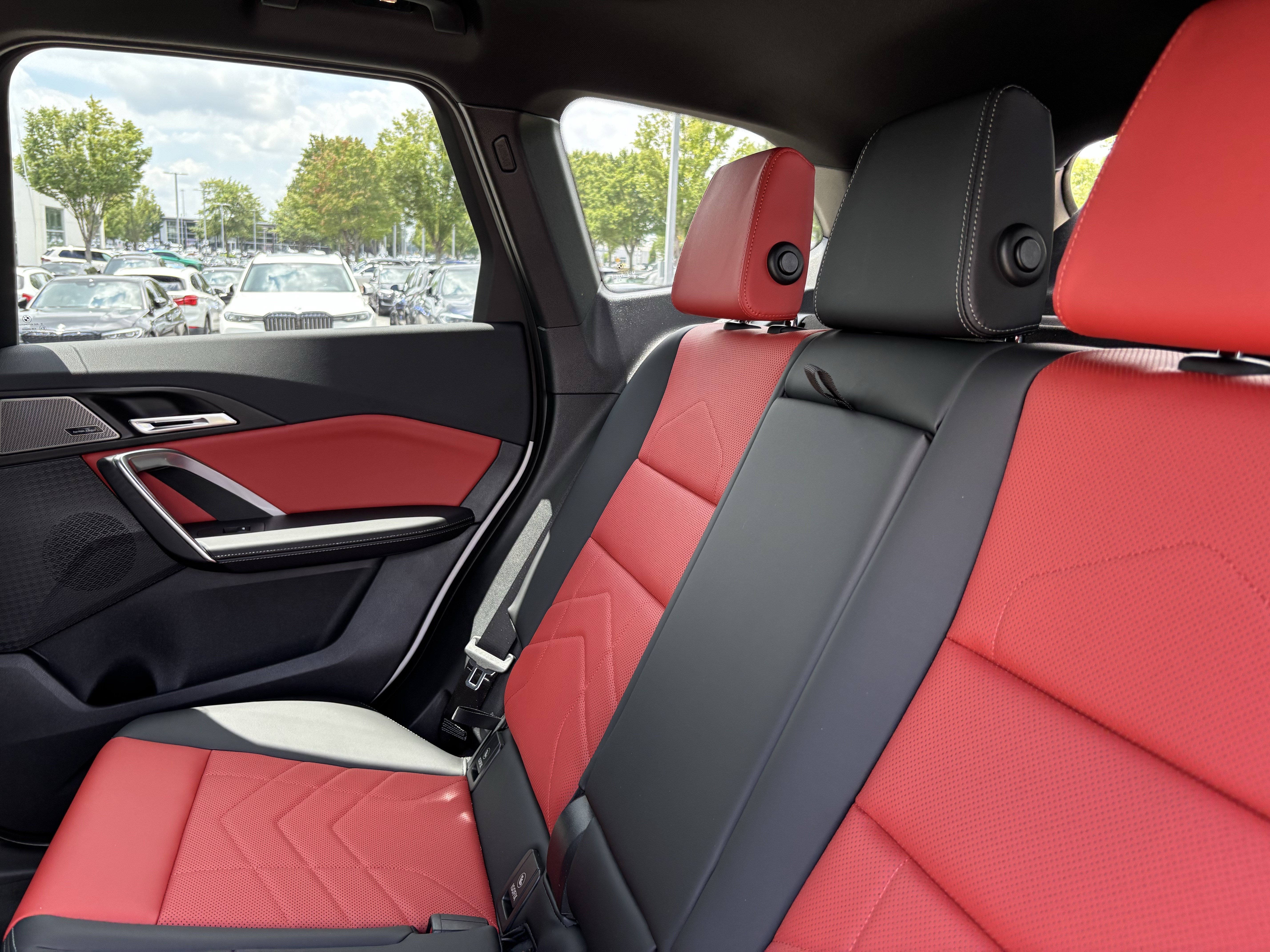 New 2026 BMW X1 M35i w/ Technology Package AWD/4WD image 32