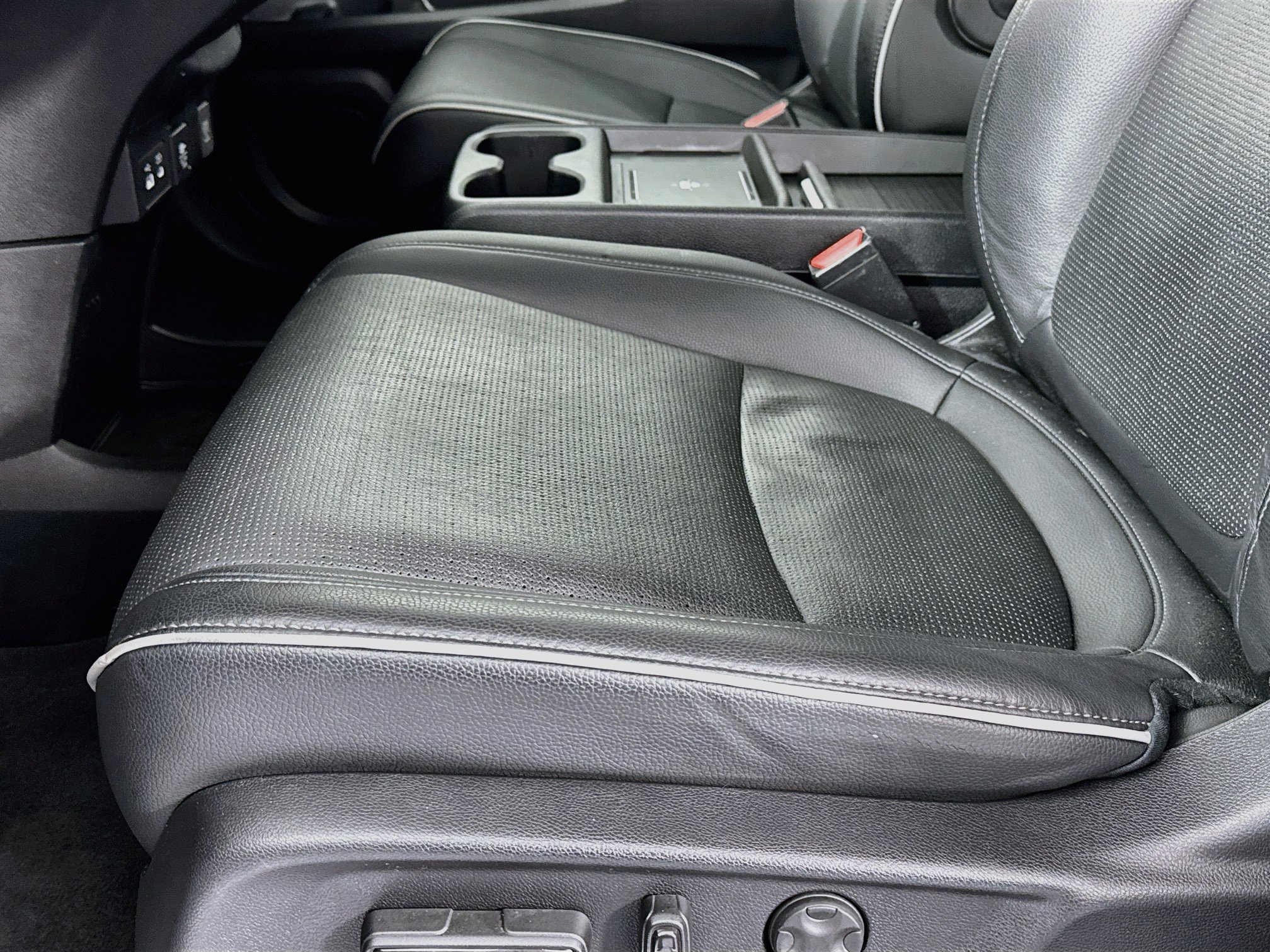 Certified 2025 Honda Odyssey Elite image 19