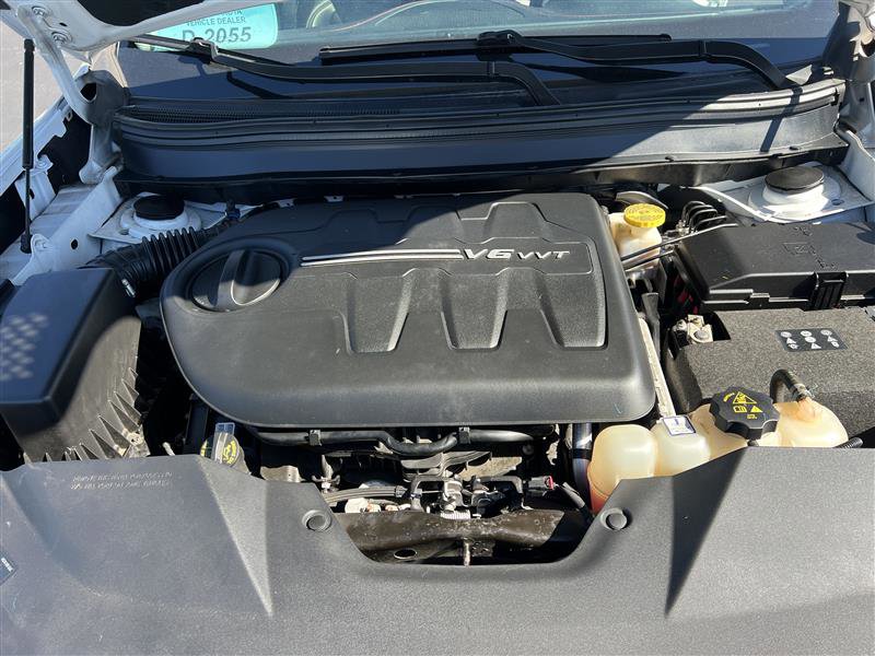 Used 2019 Jeep Cherokee Trailhawk w/ Comfort/Convenience Group image 17