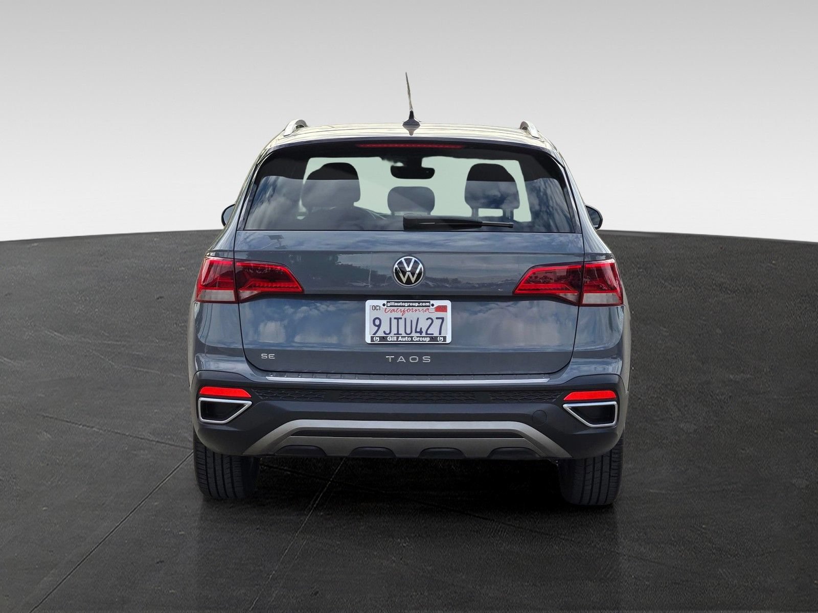 Used 2023 Volkswagen Taos SE FWD image 5