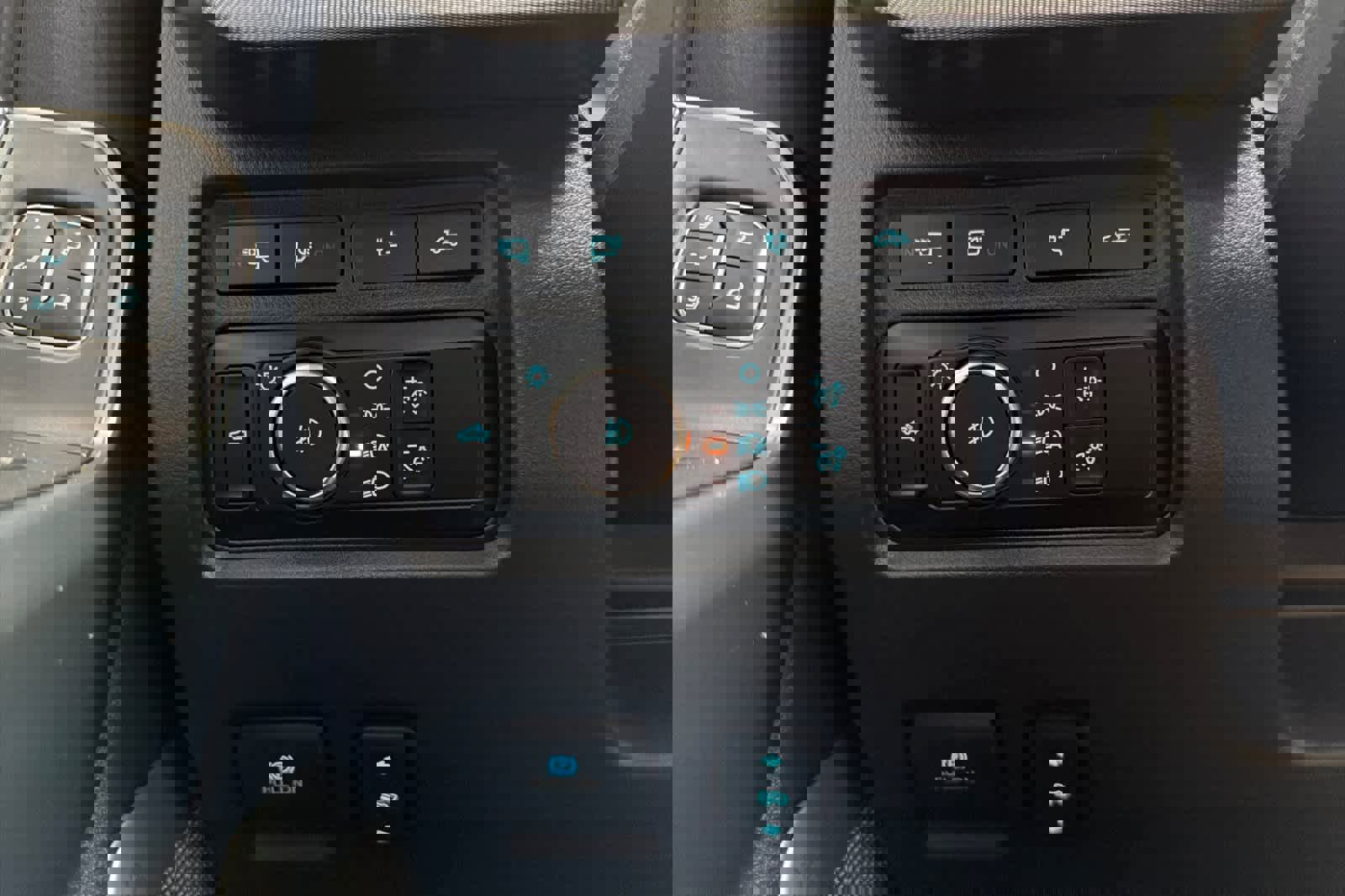 Used 2024 Ford F350 Platinum w/ FX4 Off-Road Package image 30