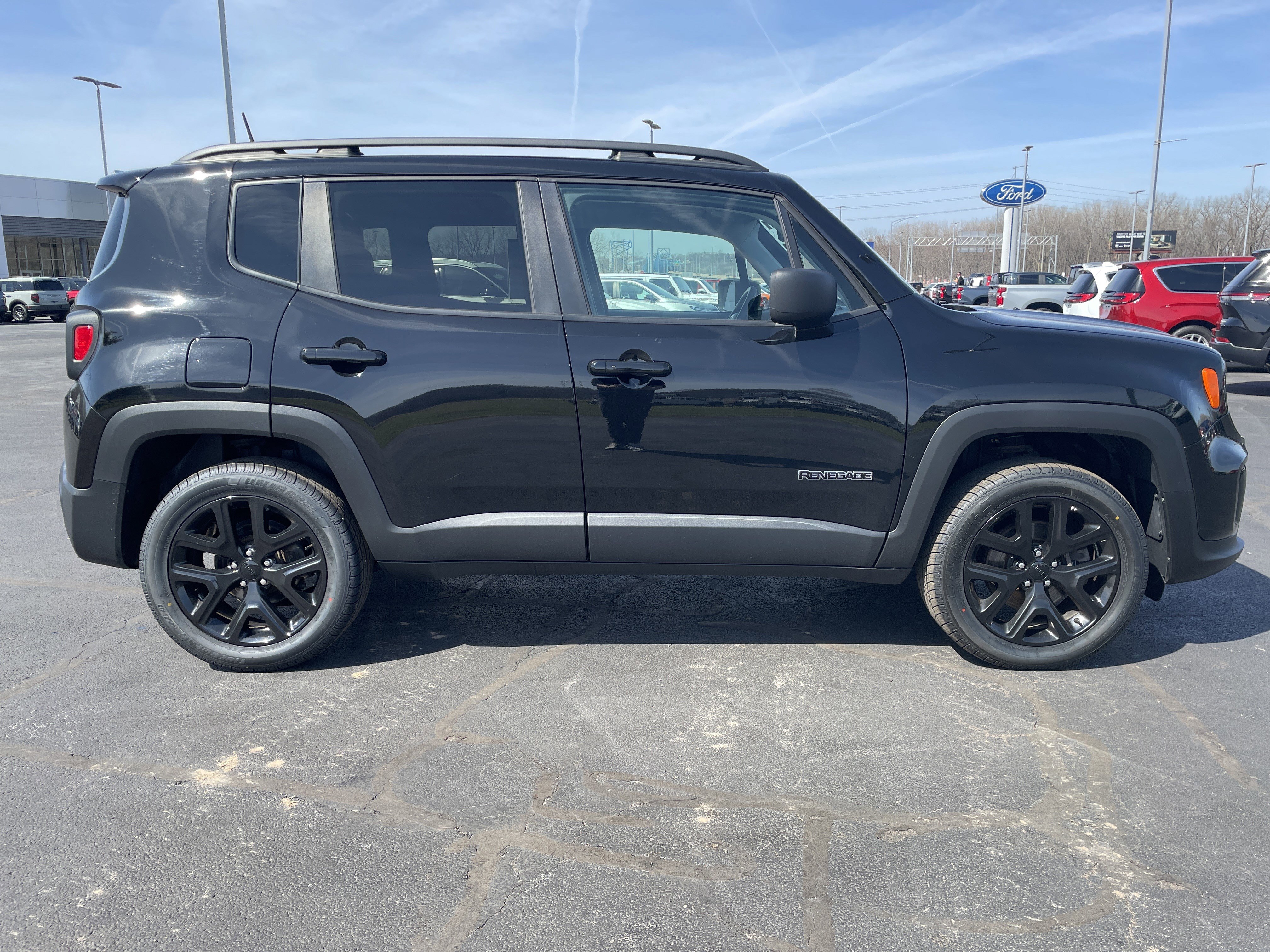 Used 2019 Jeep Renegade Sport w/ Sport Appearance Group image 6