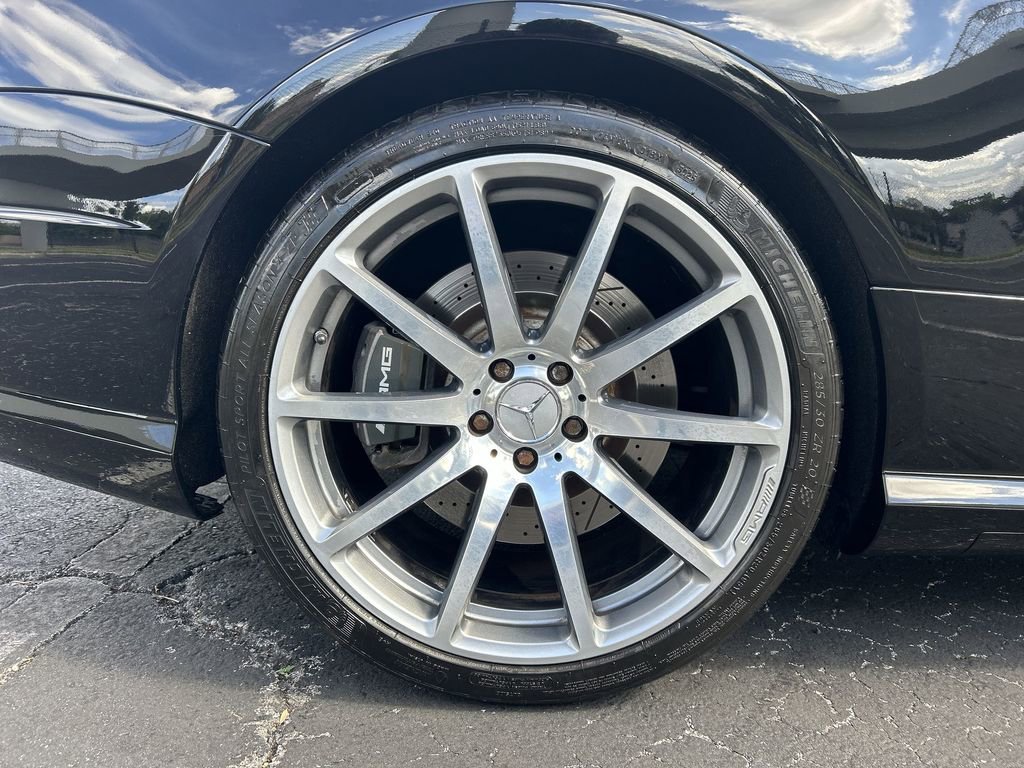 Used 2015 Mercedes-Benz SL 63 AMG image 31