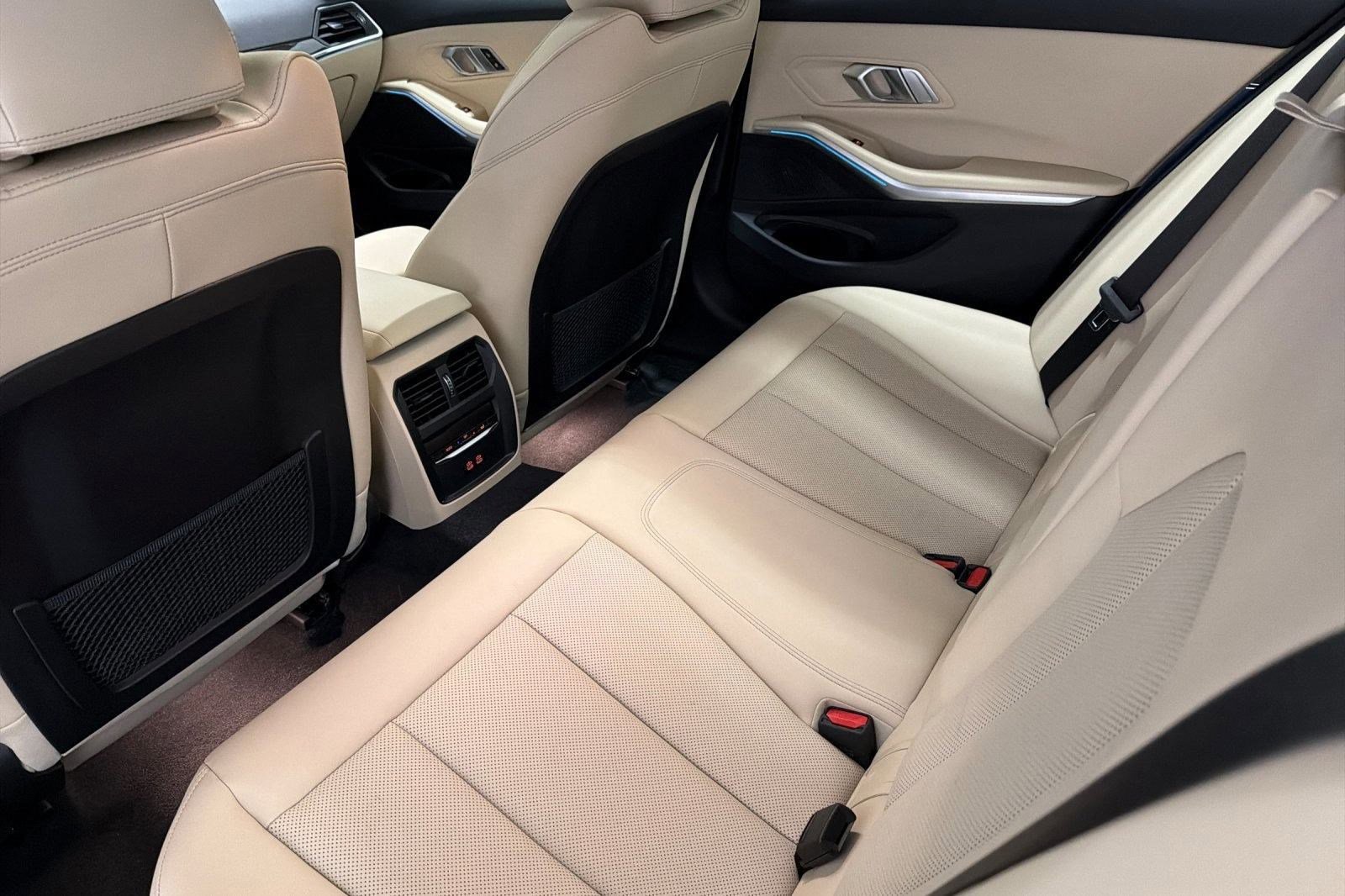 Certified 2023 BMW 330e w/ Driving Assistance Package image 15