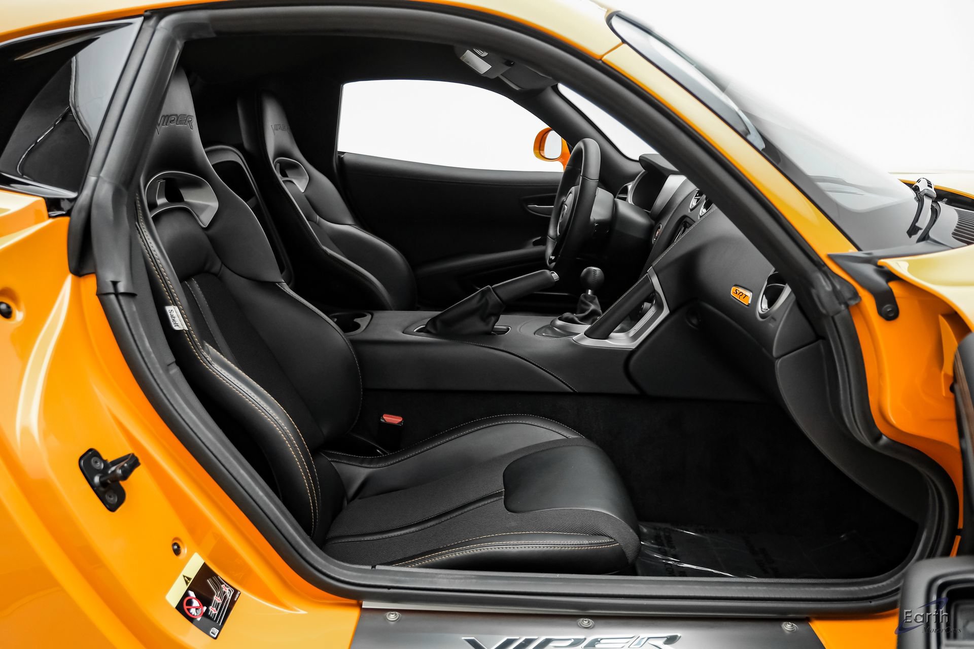 Used 2014 SRT Viper SRT-10 RWD image 57