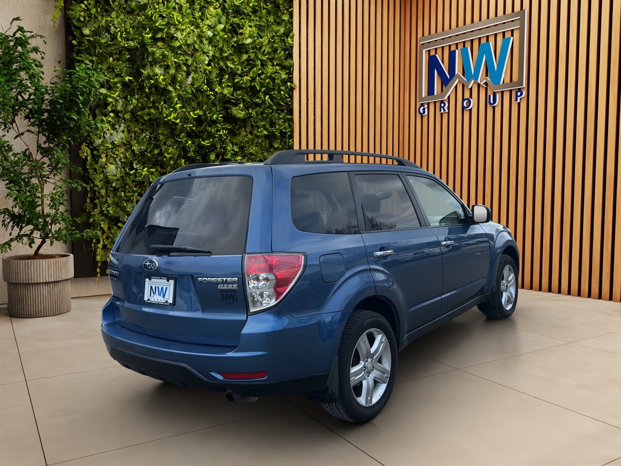 Used 2010 Subaru Forester 2.5X Premium AWD/4WD image 23