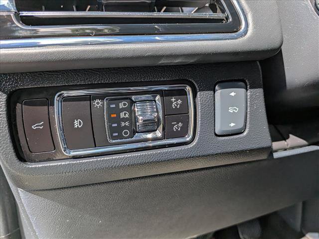 Used 2023 Lincoln Navigator Black Label AWD/4WD image 34