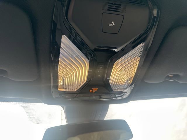 Used 2019 BMW X5 xDrive50i w/ M Sport Package image 21