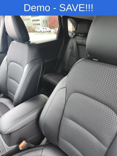 New 2026 Ford Escape SE FWD image 35