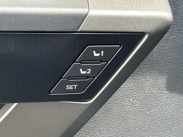 New 2026 Toyota Tundra Platinum AWD/4WD image 24