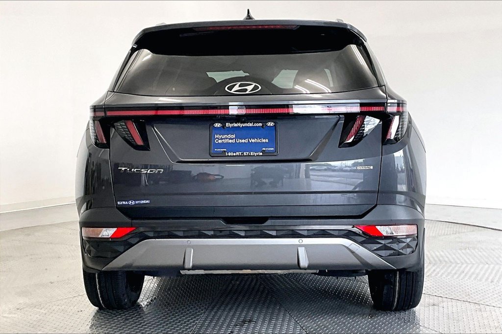 Certified 2022 Hyundai Tucson Limited AWD/4WD image 4