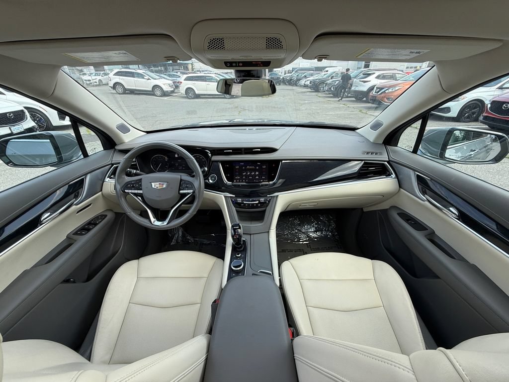 Used 2024 Cadillac XT6 Premium Luxury AWD/4WD image 23
