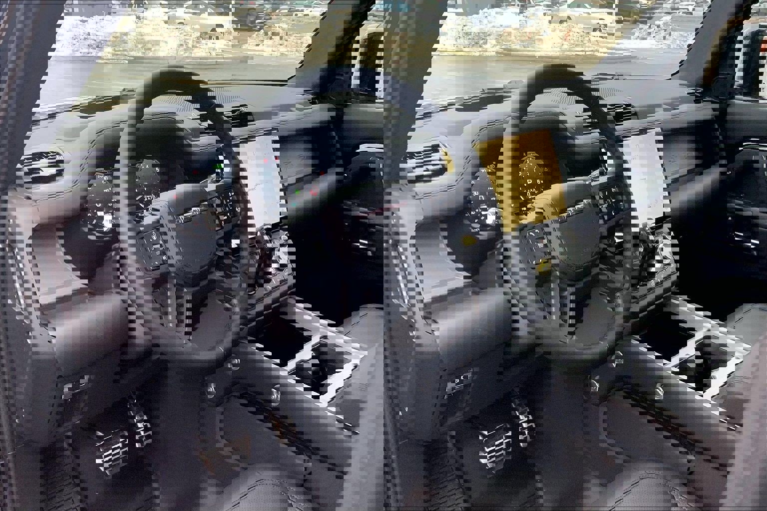 New 2026 Land Rover Defender 130 V8 image 8