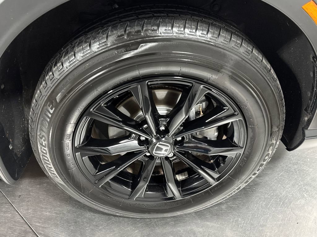 Certified 2025 Honda CR-V Sport-L image 14