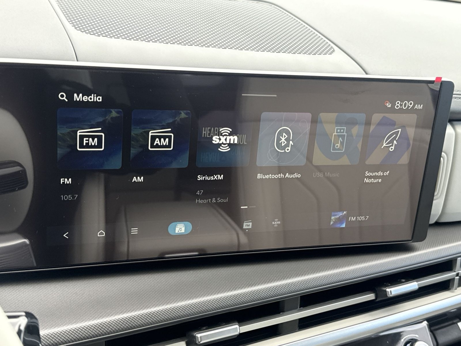 New 2027 Hyundai Santa Fe SEL FWD image 18