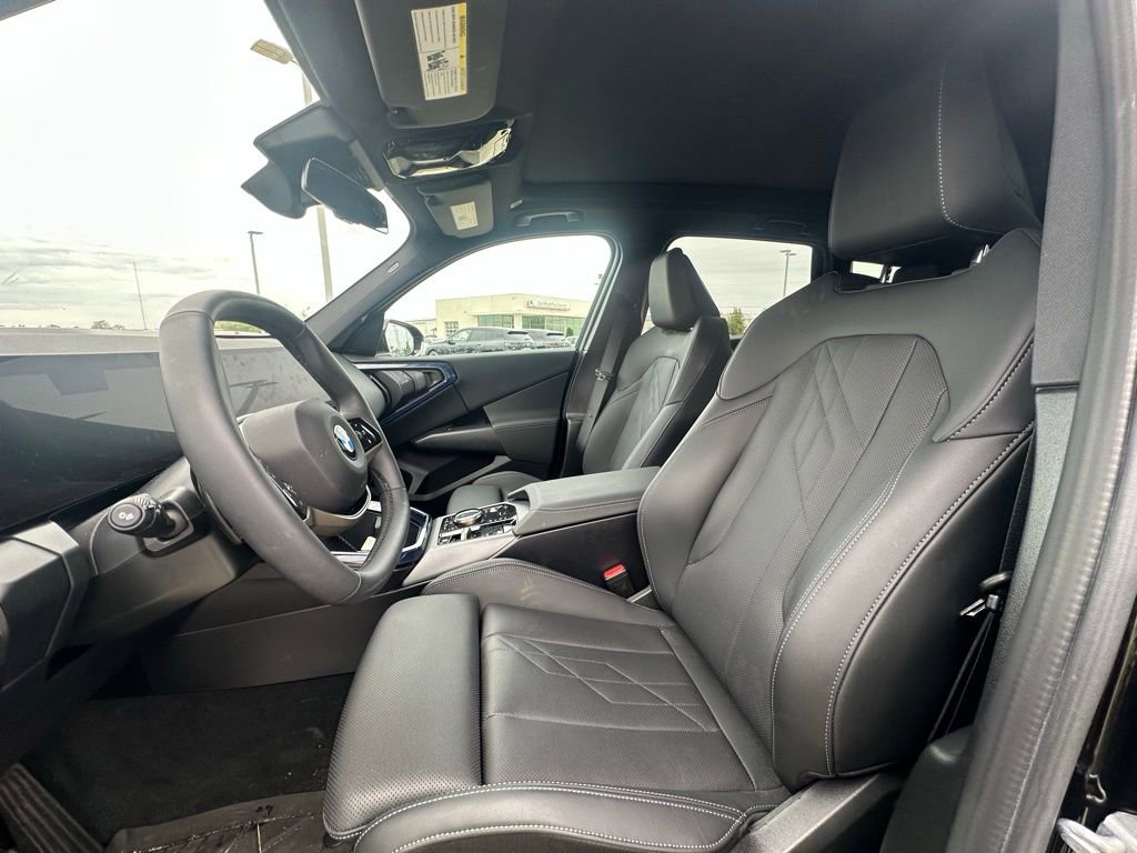 Certified 2025 BMW X3 xDrive30i w/ Convenience Package image 9