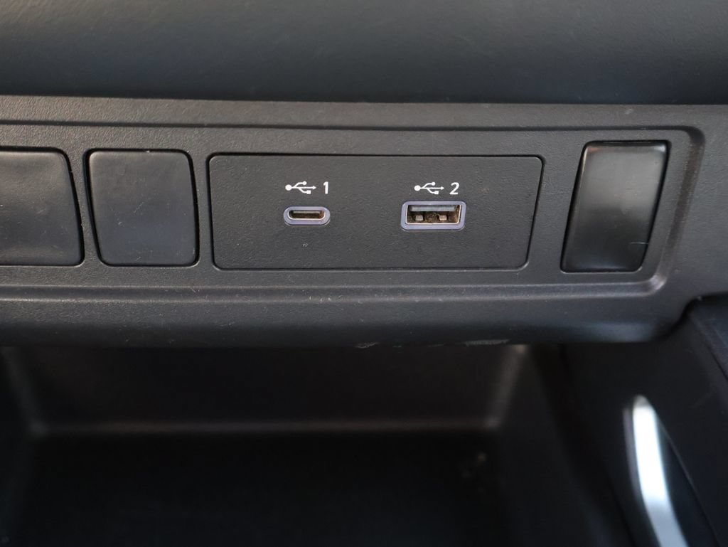 Used 2022 Nissan Frontier SV RWD image 29