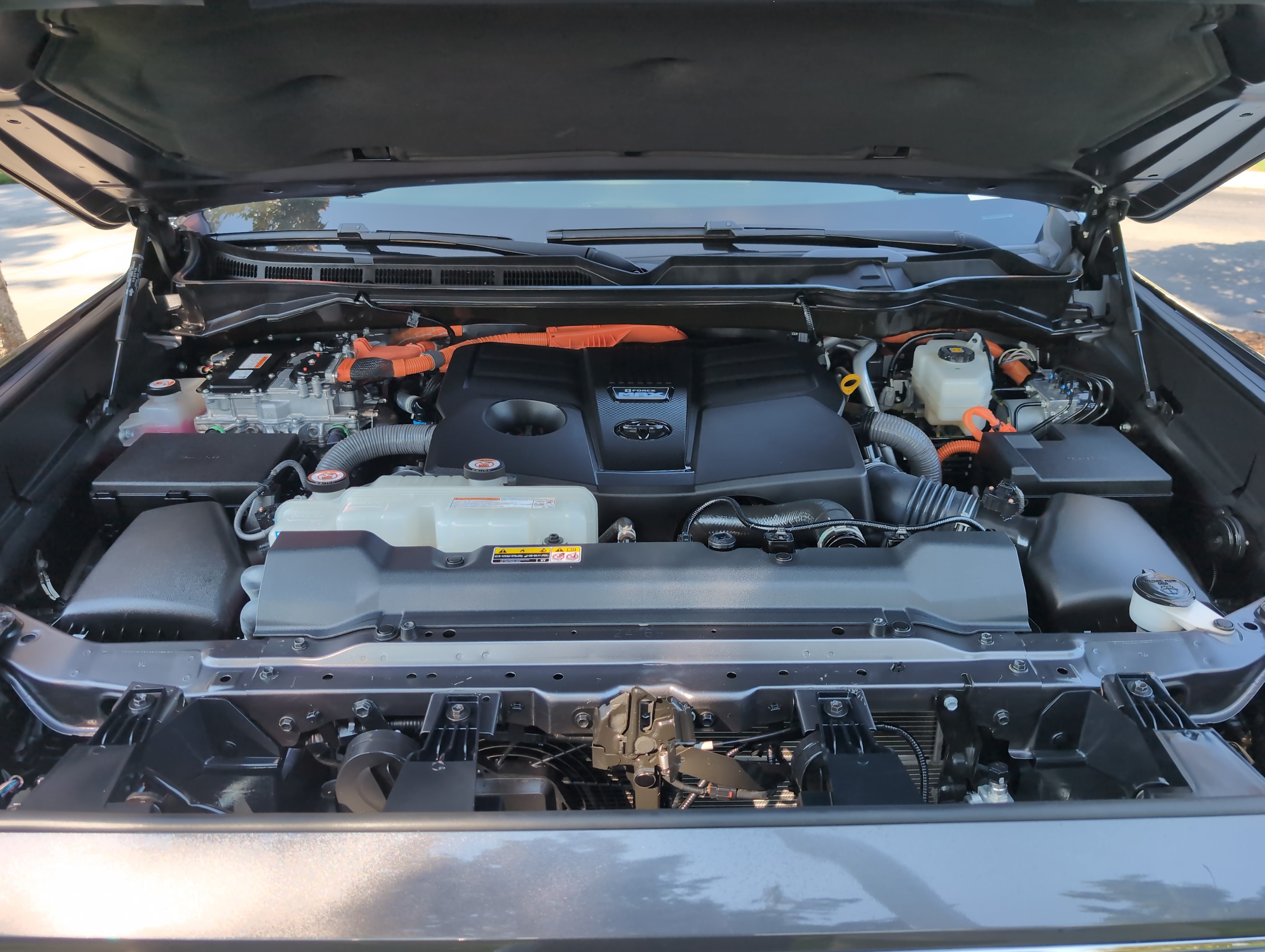 Used 2023 Toyota Sequoia Capstone AWD/4WD image 35