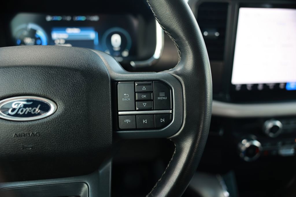 Used 2023 Ford F150 Lightning XLT image 23