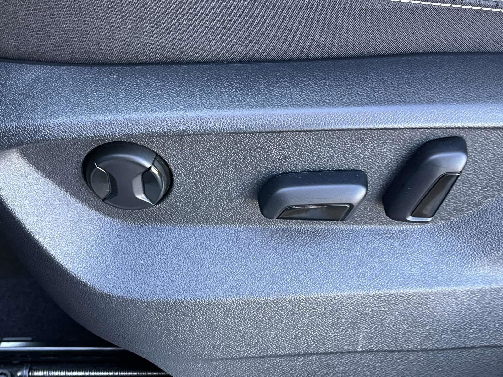 Used 2022 Volkswagen Atlas SE image 19