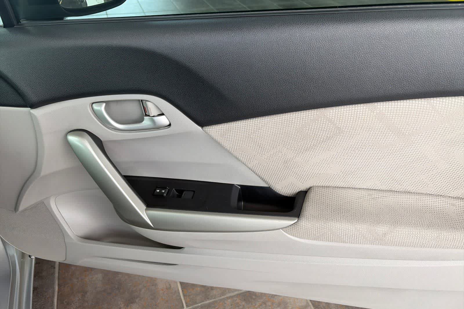 Used 2013 Honda Civic LX image 17