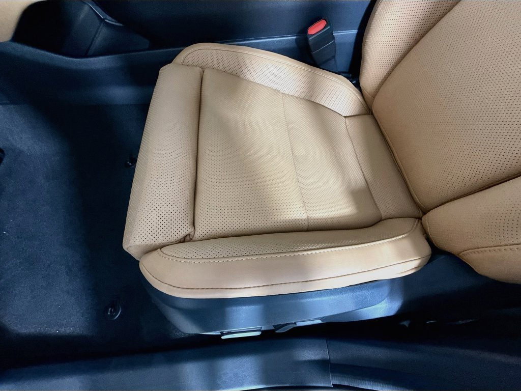 New 2026 Lexus ES 350e w/ Accessory Package (Z1) FWD image 21