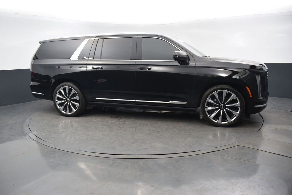 Certified 2025 Cadillac Escalade ESV Premium Luxury w/ Touring Package image 7