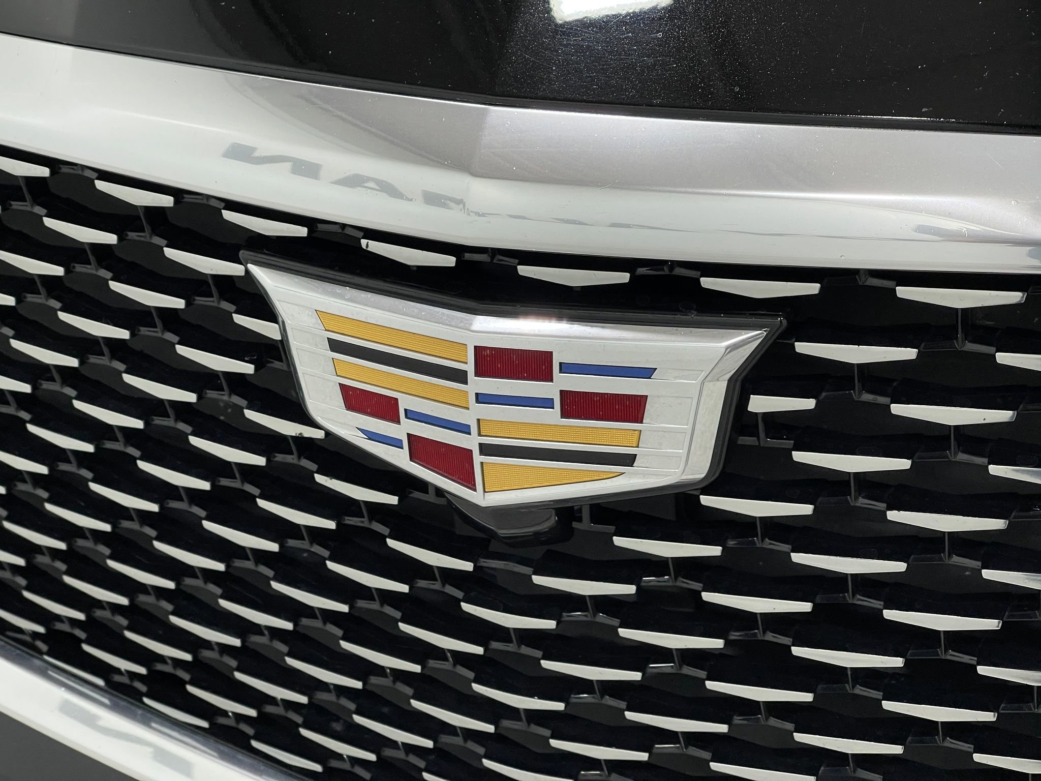 Used 2019 Cadillac CT6 Luxury w/ Driver Awareness Package image 39