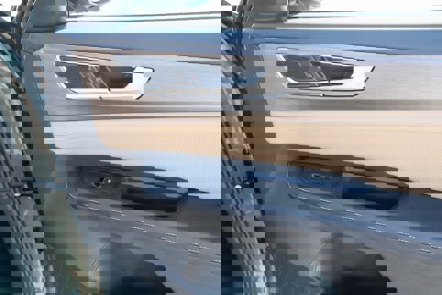 New 2026 Volkswagen Atlas Cross Sport SE image 45