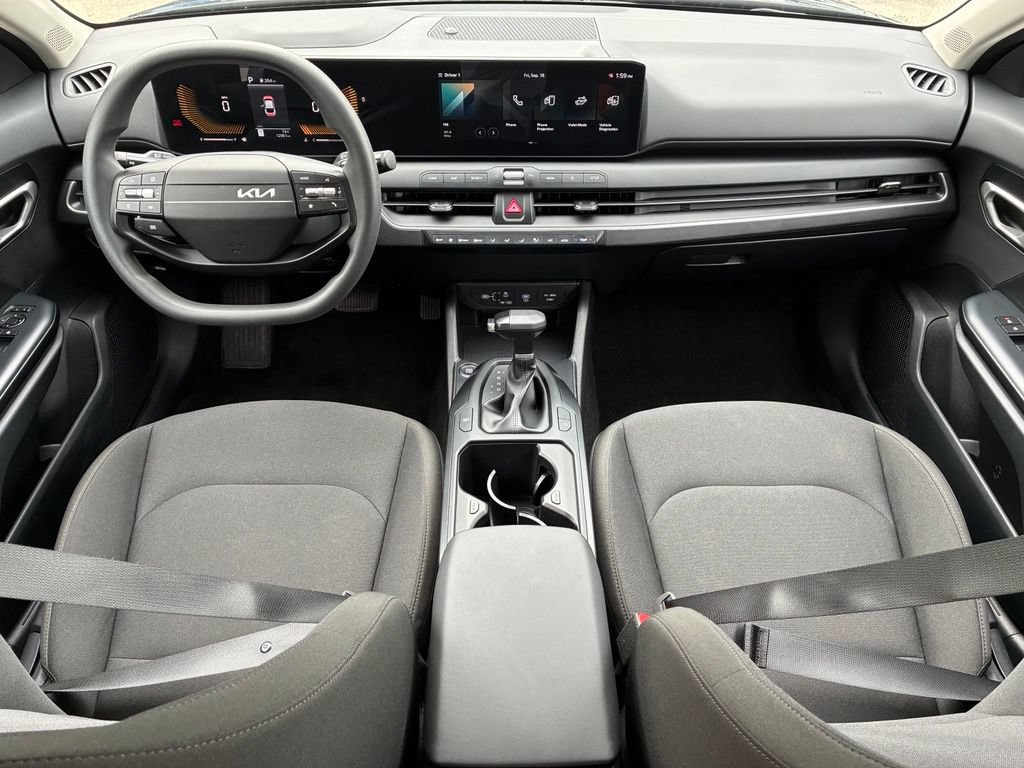 Used 2026 Kia K4 FWD image 4