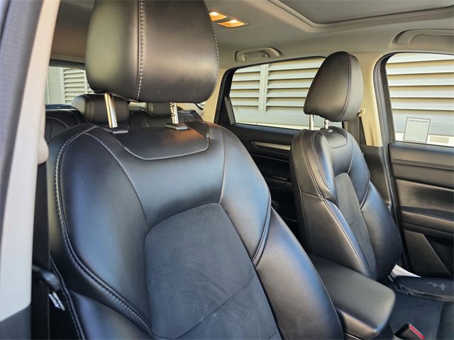 Used 2019 MAZDA CX-5 Touring image 14