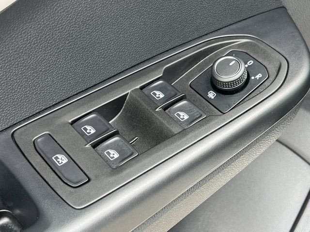 New 2025 Volkswagen Taos S FWD image 8