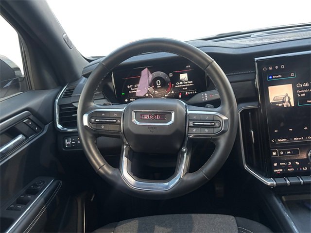 Used 2025 GMC Acadia Elevation image 12