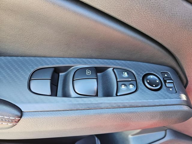 Used 2024 Nissan Altima 2.5 SV FWD image 25