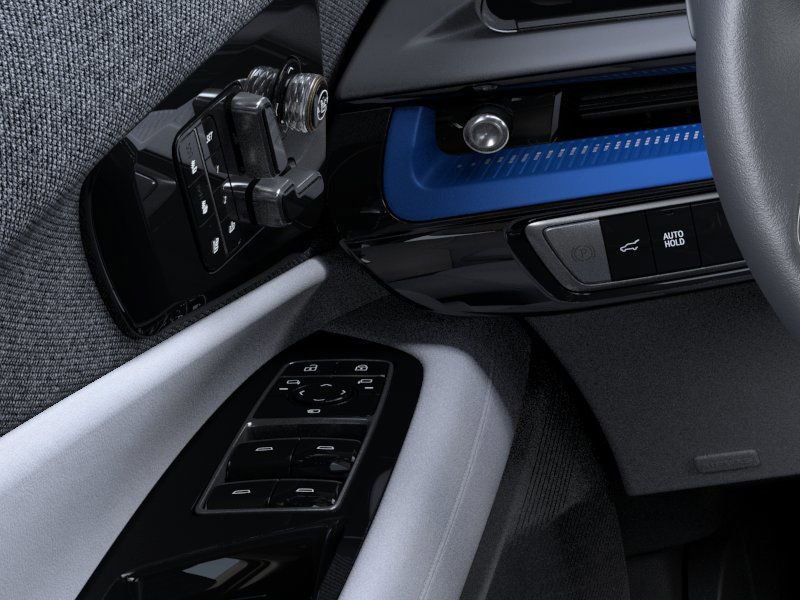 New 2025 Cadillac Optiq Sport 2 AWD/4WD image 22