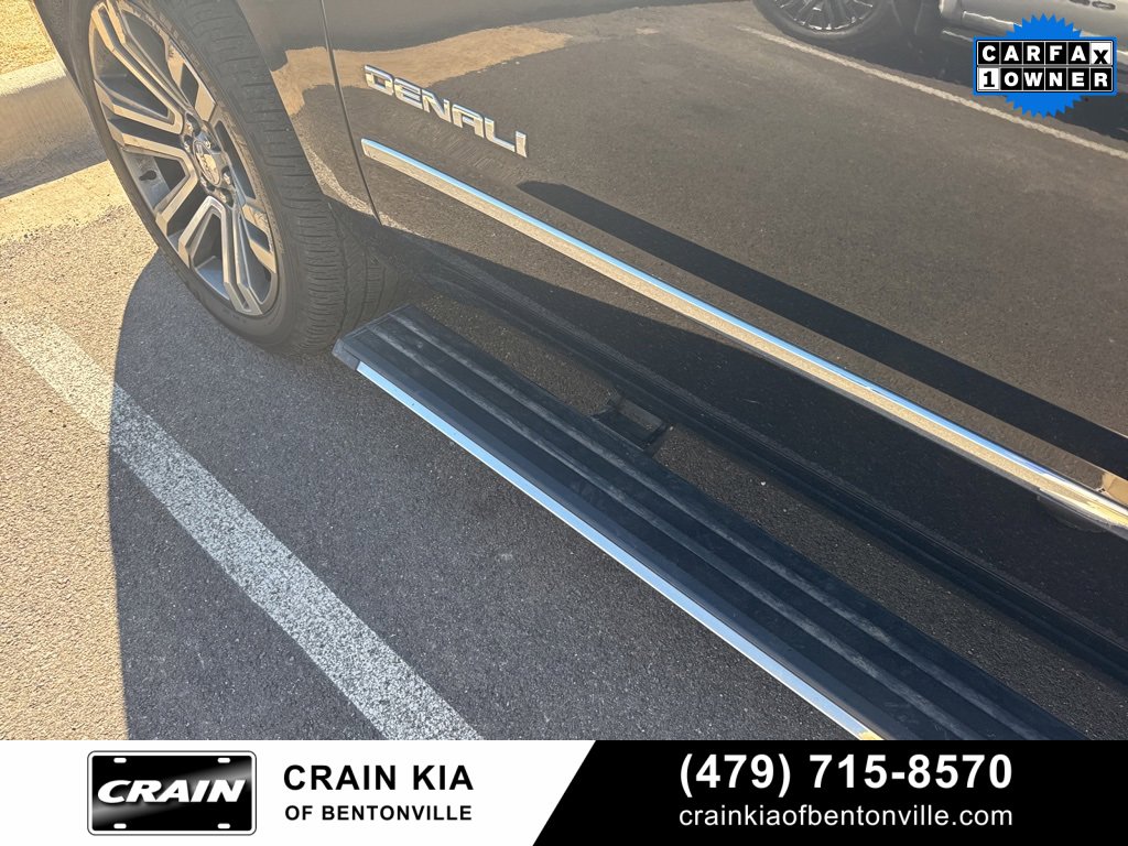 Used 2019 GMC Yukon Denali w/ Denali Ultimate Package image 21