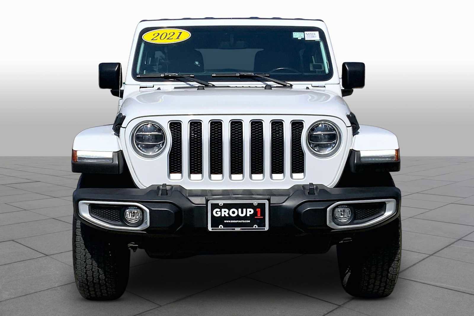 Used 2021 Jeep Wrangler Unlimited Sahara AWD/4WD image 4