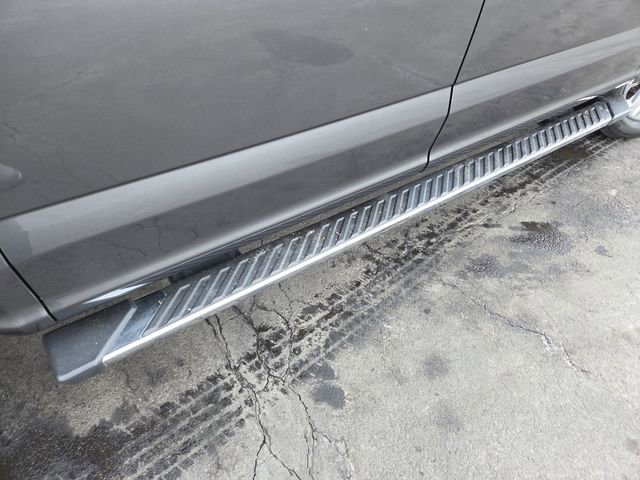 Used 2018 Ford F150 XLT w/ Equipment Group 302A Luxury image 16