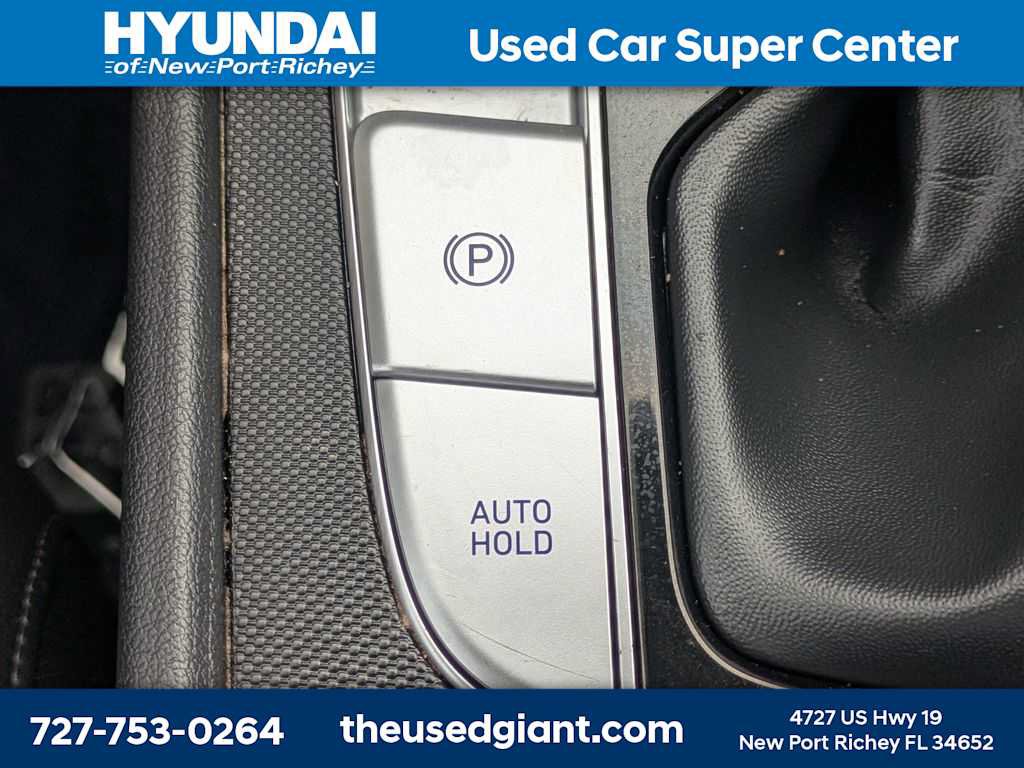 Certified 2023 Hyundai Elantra Limited w/ Cargo Package FWD image 28