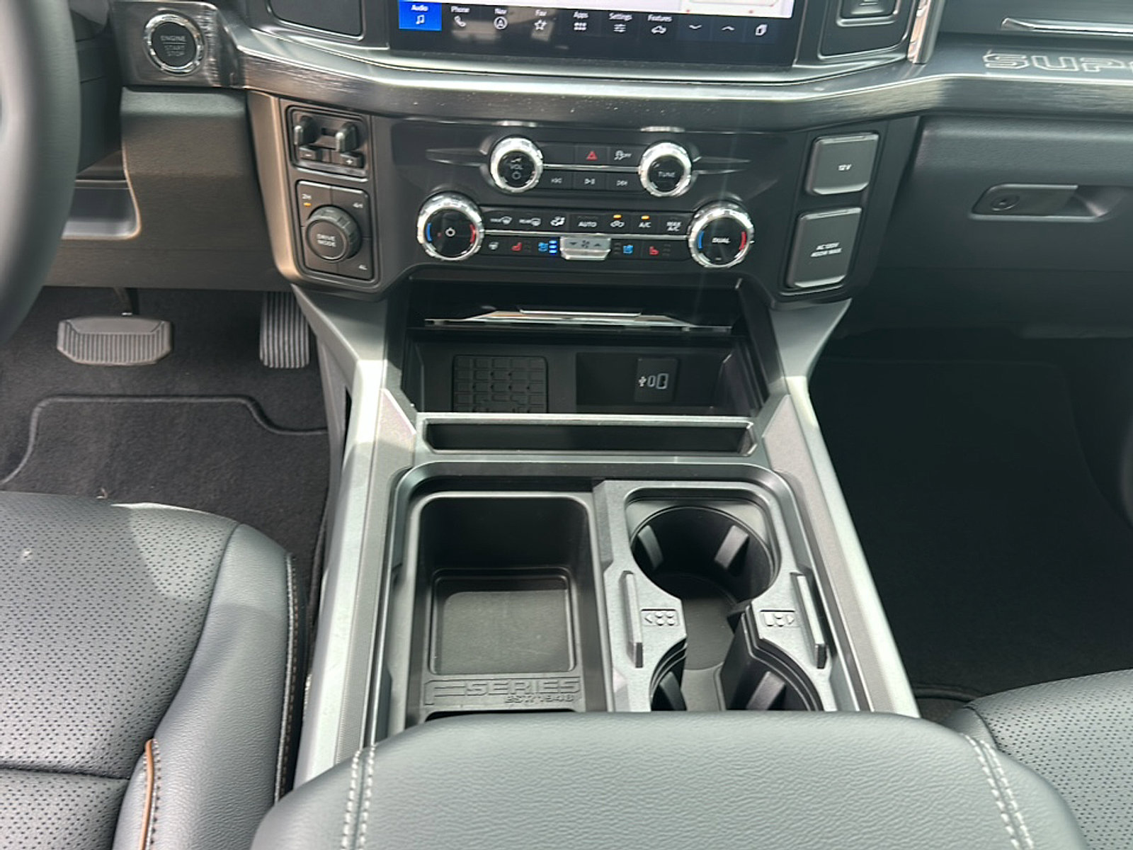 New 2026 Ford F450 Lariat AWD/4WD image 20