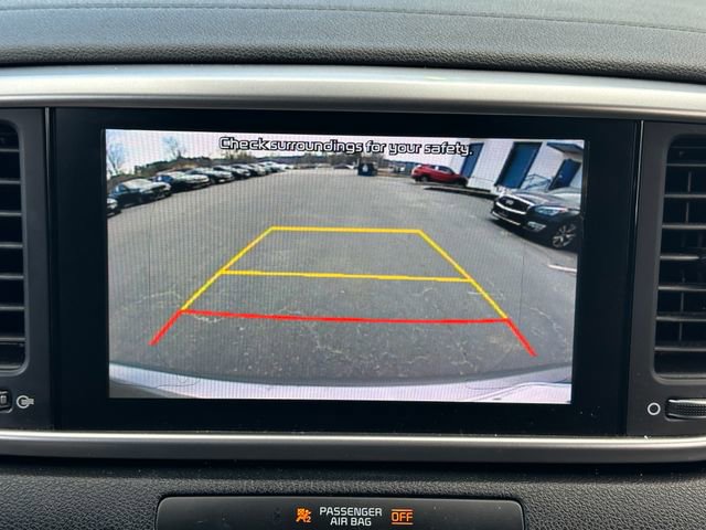 Used 2020 Kia Sportage LX image 22