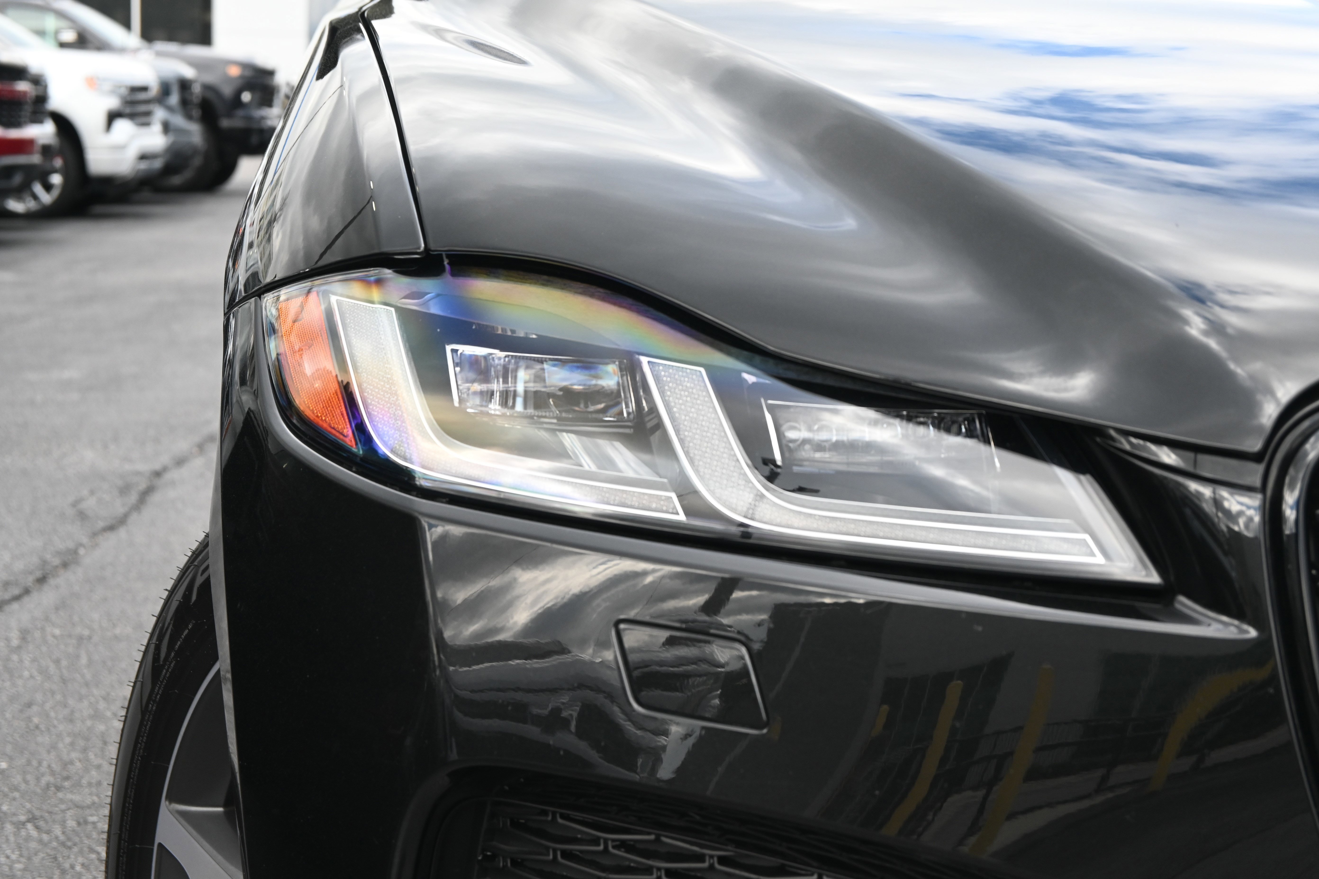 Used 2023 Jaguar F-PACE S image 26