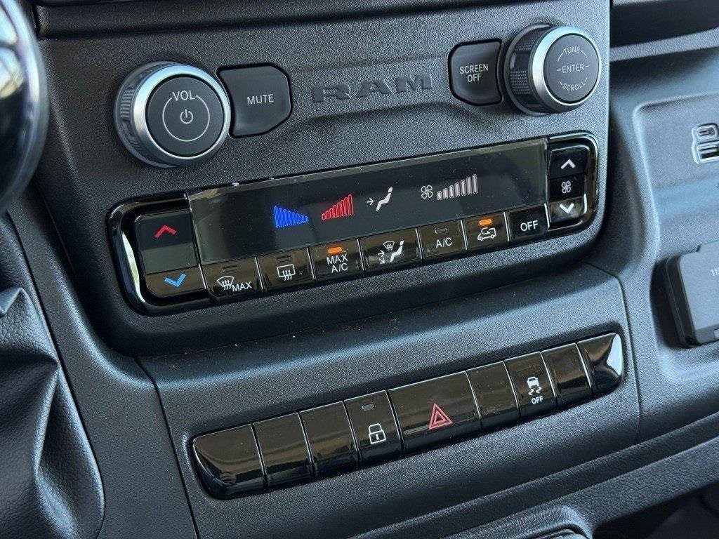 New 2025 RAM ProMaster 1500 w/ Quick Order Package 22G SLT image 20