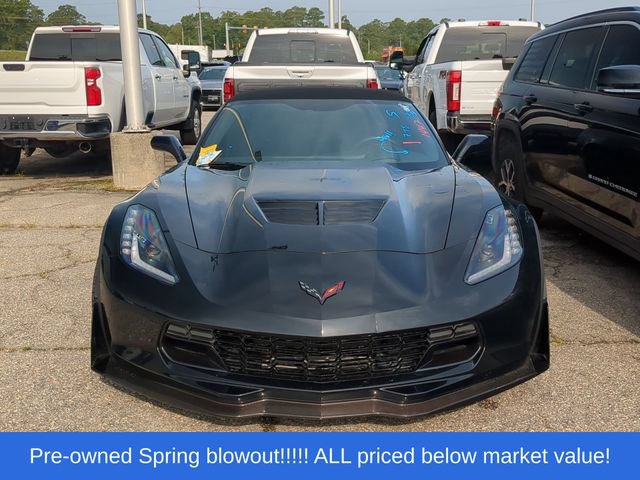 Used 2015 Chevrolet Corvette Z06 w/ 3LZ Preferred Equipment Group RWD image 7