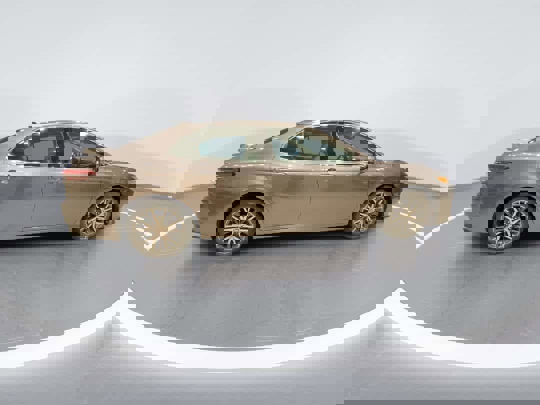 Certified 2023 Toyota Camry XLE w/ Navigation Package image 9