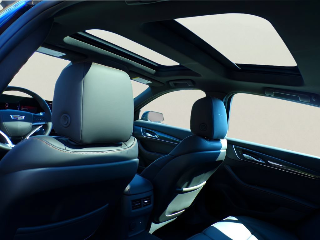 New 2026 Cadillac CT5 V AWD/4WD image 9