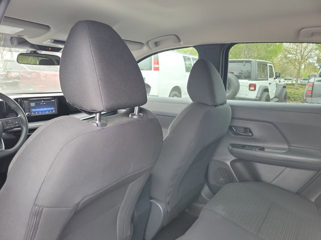 Used 2025 Nissan Kicks S image 12