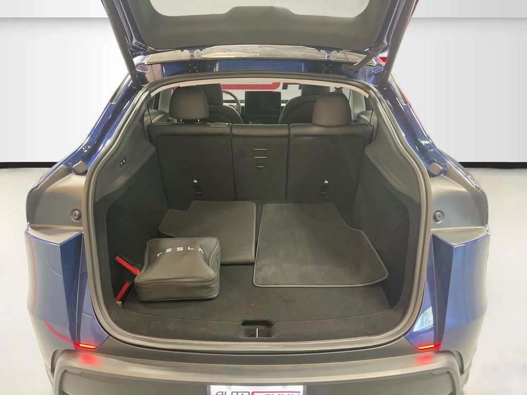 Used 2026 Tesla Model Y Long Range AWD/4WD image 26