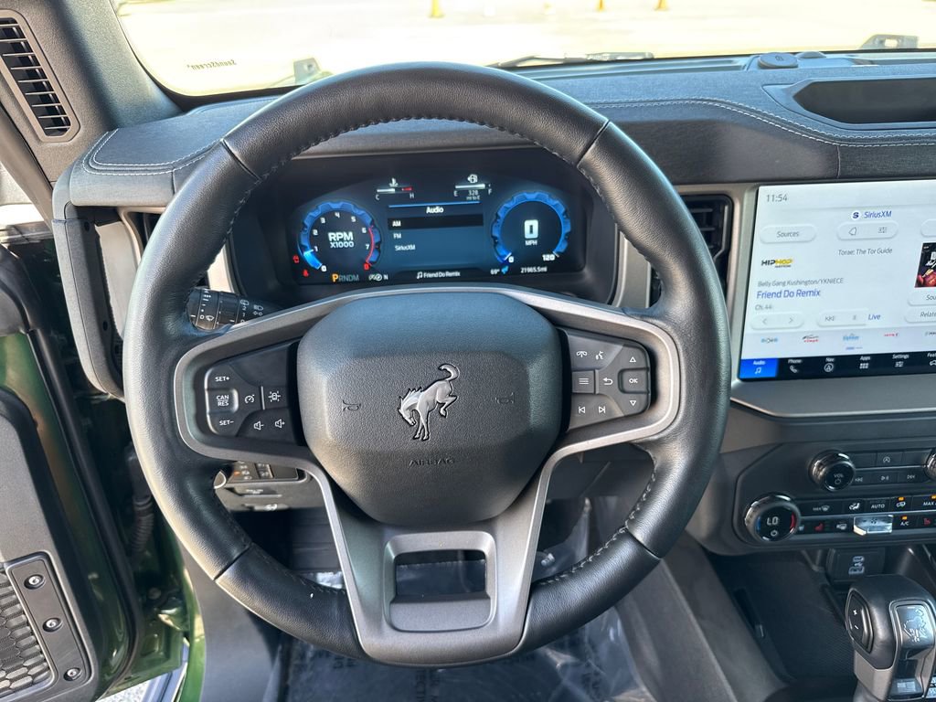 Used 2025 Ford Bronco Outer Banks image 14