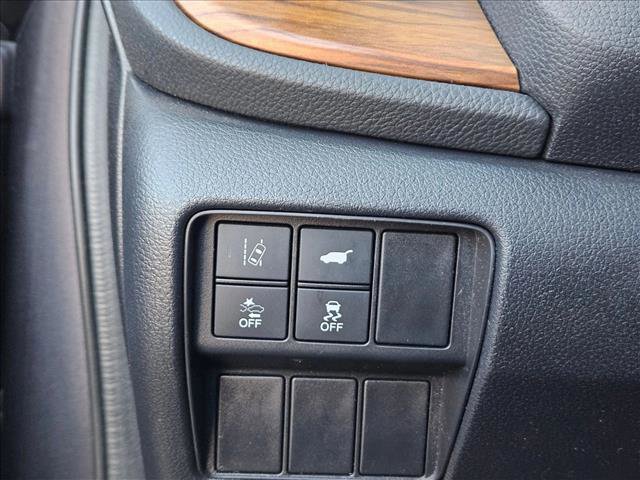 Used 2019 Honda CR-V Touring image 11